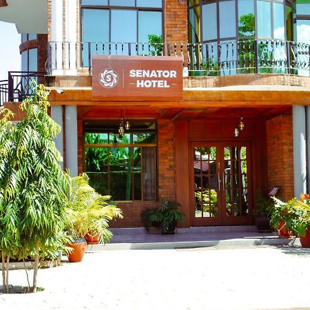 Senator Hotel Arusha Exteriör bild